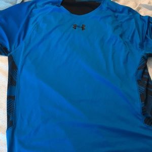 Under armor shirt